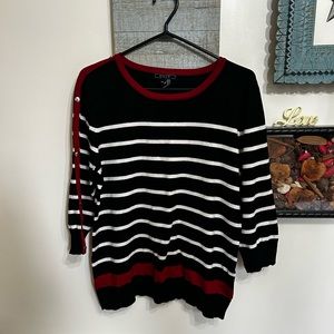 Orly black and white knit sweater-size L
